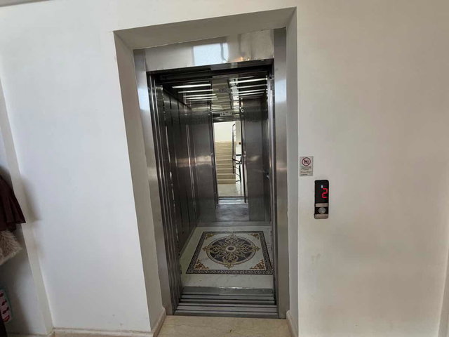 RE/MAX DEĞİŞİM'DEN CUMHURİYET MAHALLESİ'NDE 3+1 FERAH ARA KAT KÖŞE DAİRE