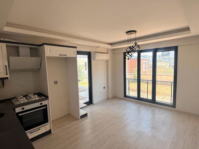 216 SEYREK MERKEZDE KİRALIK 1+1 DAİRE
