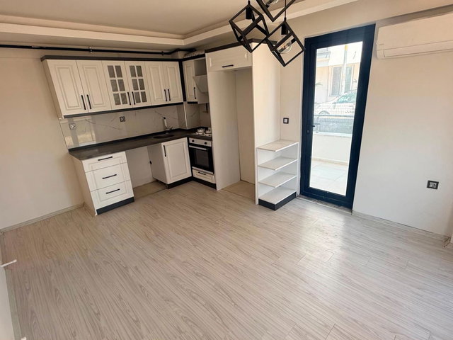 216 SEYREK MERKEZDE KİRALIK 1+1 DAİRE