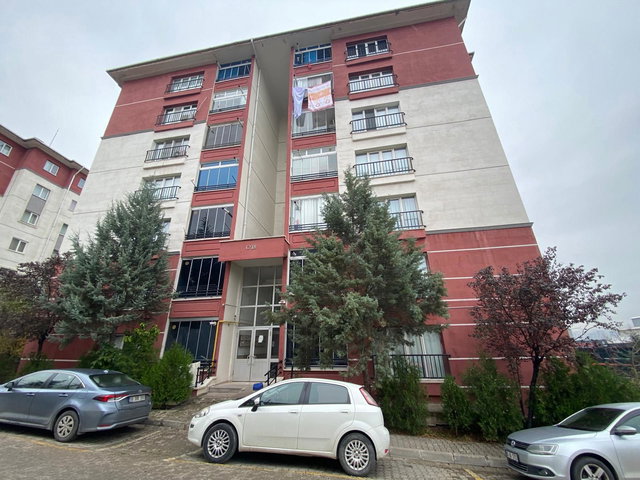 MACUNKÖY TOKİ'DE SATILIK 3+1 GIRIŞ KAT DAIRE