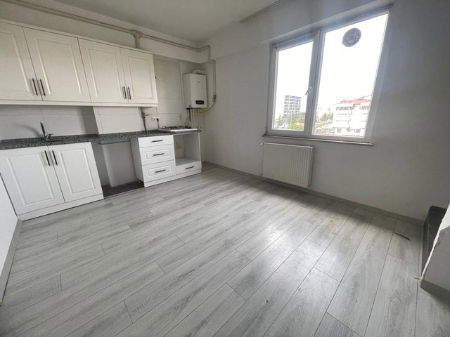 CUMHURİYET'TE ULAŞIM AVANTAJLI, 1+1 GENİŞ & LOFT DAİRE
