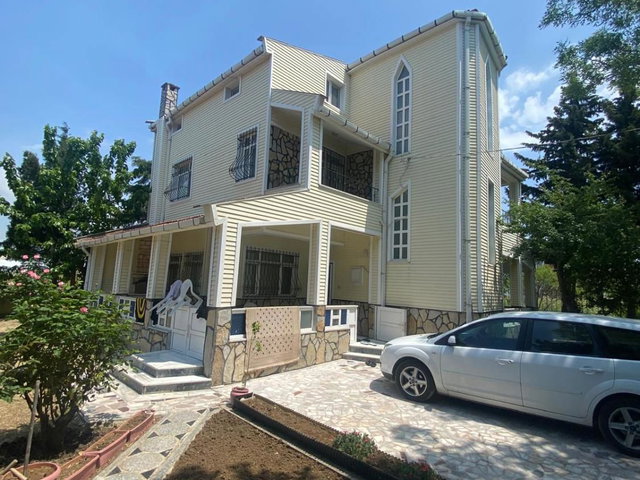 MARMARA EREĞLİSİ 607M2 İÇERİSİNDE 8+1 SATILIK VİLLA