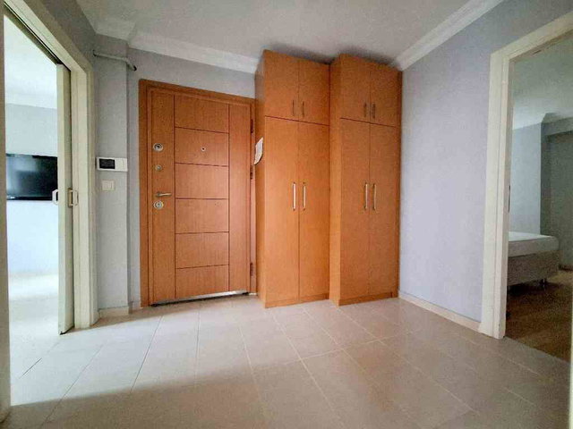ÇEKMEKÖY TAŞDELEN GÜNGÖREN MAHALLESİ SATILIK 2+1 ARAKAT DAİRE