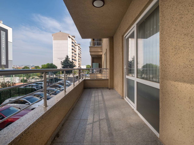 REMAX AREA DAN ALTINŞEHIR MERKEZI KONUMDA SATILIK 3+1 DAIRE
