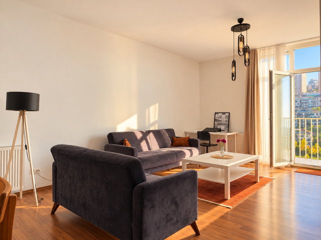 ÖZLEM KILIÇ REMAX- NARCITY 'DE BOŞ -DENIZ,ADA,ORMAN MNZ
