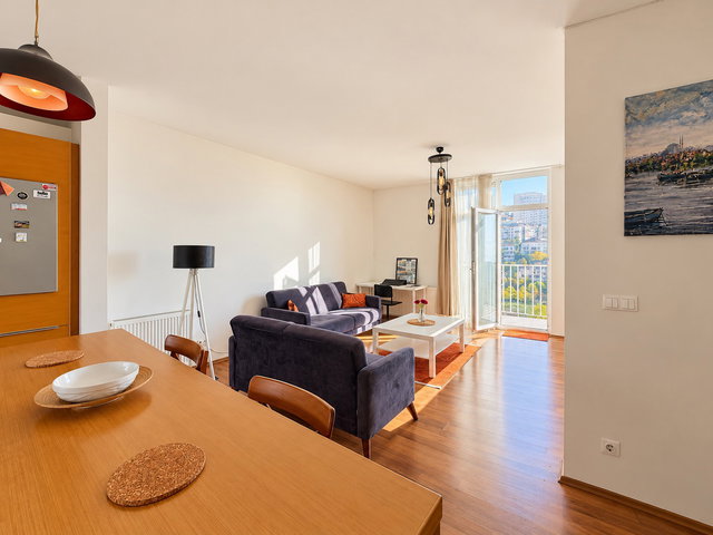 ÖZLEM KILIÇ REMAX- NARCITY 'DE BOŞ -DENIZ,ADA,ORMAN MNZ