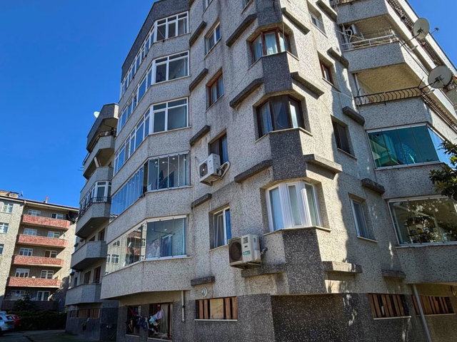 YENİGÜN MAH.’DE 4+1 | 165 M² BRÜT | 3 BANYO | BALKONLU | EN ÜST KAT KİRALIK DAİRE