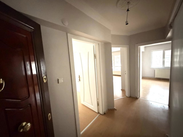 SÜVARI MAH. CADDE ÜZERI 2+1 3.KAT SATILIK DAIRE