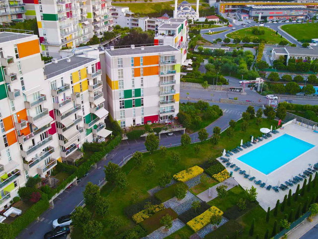 ÖZLEM KILIÇ REMAX- NARCITY 'DE BAKIMLI , MASRAFSIZ BOŞ 2+1