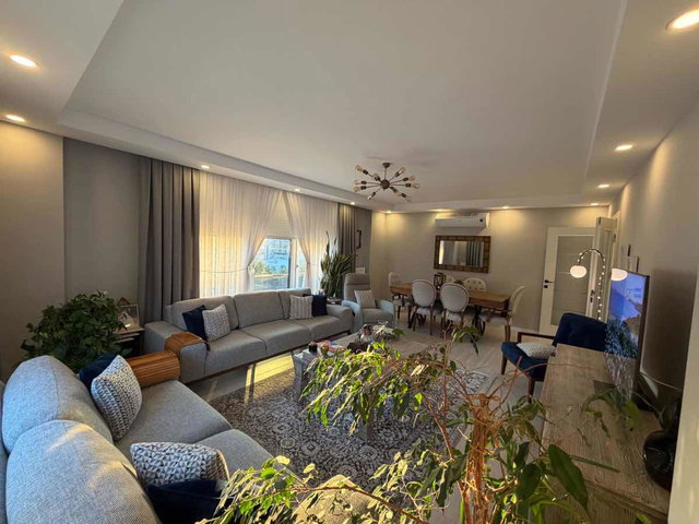 ELİF OCAKTAN'DAN KARTAL ATALAR'DA GENİŞ 3+1 SATILIK DAİRE