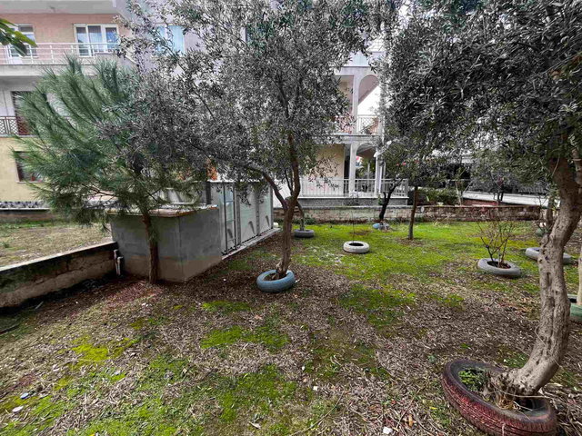 AYVALIK KÜÇÜKKÖY SARIMSAKLI'DA SATILIK DENİZE YAKIN 2+1 DAİRE