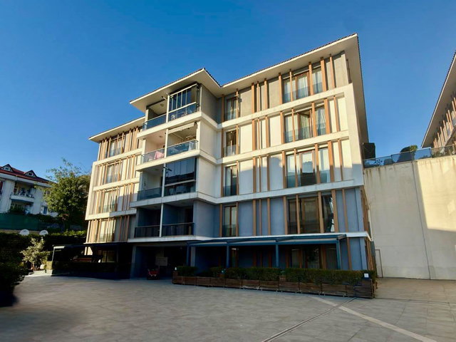 AVCILAR’DA SİTE İÇİNDE 5+1 | 275 M² NET | 4. KAT (SON KAT) | DOĞU-GÜNEY CEPHE
