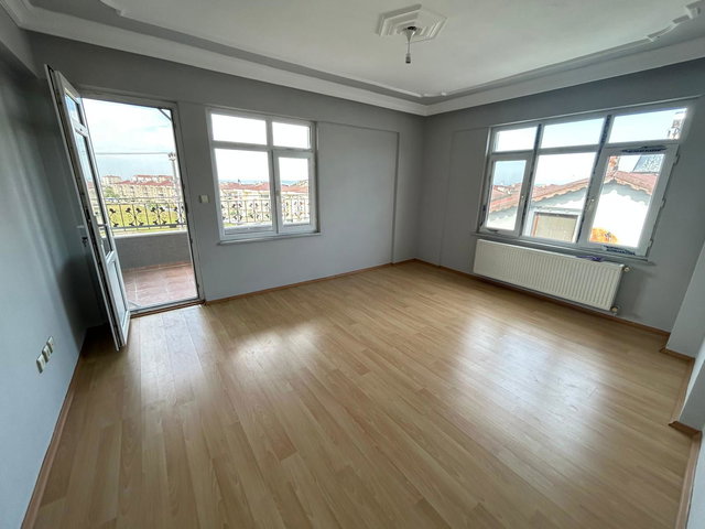 RE/MAX ŞEHİR'DEN YALOVA HARBİŞ'DE KİRALIK DAİRE