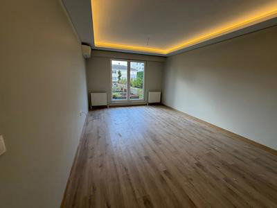 SULTANBEYLİ MERKEZDE KİRALIK 3+1 MASRAFSIZ TERASLI GENİŞ DAİRE