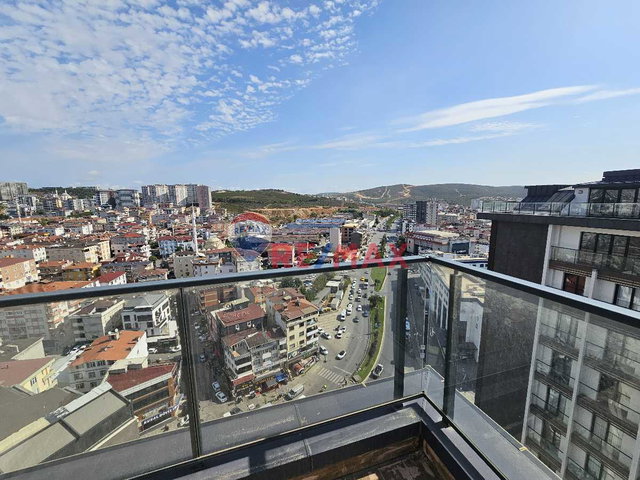 TUZLA VEMA E5 ÜZERİ TERASLI ÇİFT BANYO 100 M2 2+1 DUBLEX DAİRE