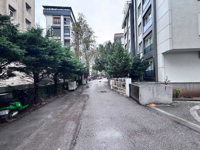 MERKEZİ KONUM MARMARAYA ÇOK YAKIN 84 M2 NET SATILIK 2+1 DAİRE