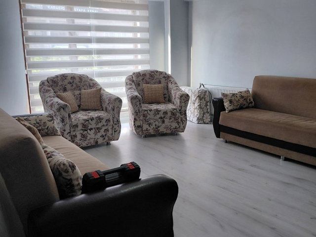GÜNLÜK İHTİYAÇLARIN MERKEZİNDE, OKUL KARŞISI KİRALIK 3+1 DAİRE