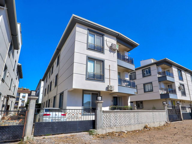 BERGAMA YIĞMA TEPE MEVKİİNDE SATILIK FIRSAT DAİRE
