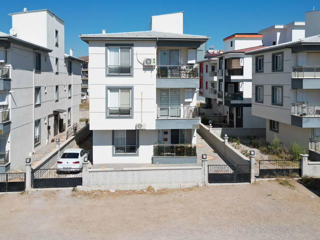 BERGAMA YIĞMA TEPE MEVKİİNDE SATILIK FIRSAT DAİRE