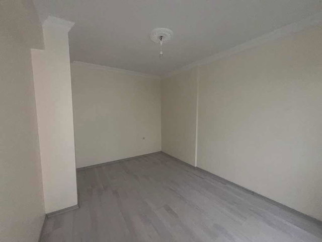 İSMETPAŞA MAHALLESİNDE 2+1 KİRALIK DAİRE