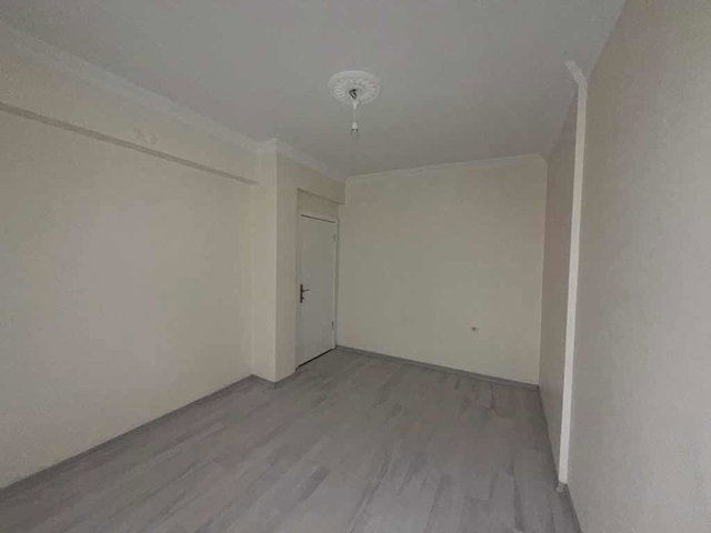 İSMETPAŞA MAHALLESİNDE 2+1 KİRALIK DAİRE