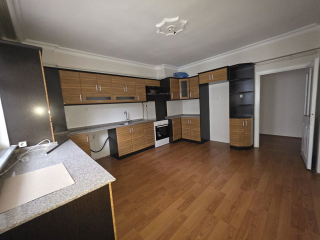 REMAX İLKE'DEN YILDIZKENT ŞEHİR HAST. YAKINI 4+1 KİRALIK DAİRE