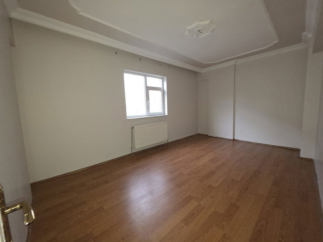 REMAX İLKE'DEN YILDIZKENT ŞEHİR HAST. YAKINI 4+1 KİRALIK DAİRE