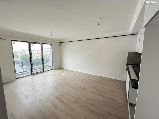RE/MAX ŞEHİR 2 DE KADIKÖY OKULLAR BÖLGESİ KİRALIK 1+1