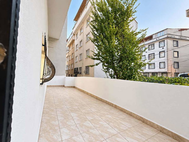 KIRAÇ NECMETTİN ERBAKAN PARK METROBÜSE YAKIN BAHÇELİ 2+1 DAİRE