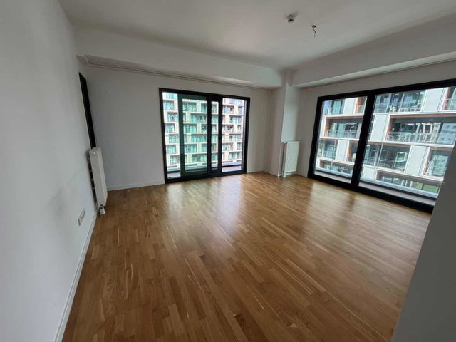 AND PASTELDE AZ KATLI TURUNCU BLOKTA PEYZAJA HÂKIM BALKONLU 3+1