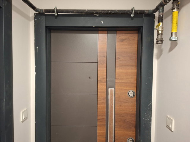 İZMİT MERKEZDE KAPALI MUTFAK 1+1 KİRALIK DAİRE