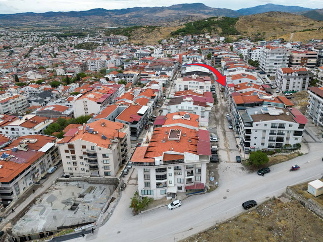 DİKİLİ SALİMBEY'DE SATILIK  2+1 ARAKAT, DENİZ MANZARALI,SIFIR DAİRE..