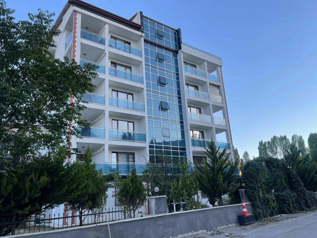 ALACAATLI DODURGA'DA FATURALAR DAHİL 1+1 EŞYALI KİRALIK DAİRE