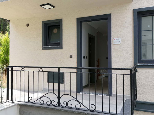 ŞILE SELVI KONAKLARI SITESI GENIŞ BAHÇELI KIRALIK 4+2 TRIPLEKS