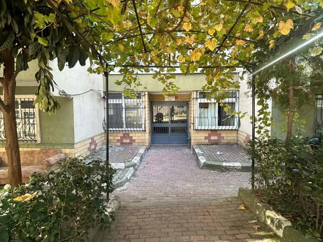 GAZIOSMANPAŞA MERKEZ AYGÜNLER SITESI DÜZ GIRIŞ 2+1 SATILIK DAIRE