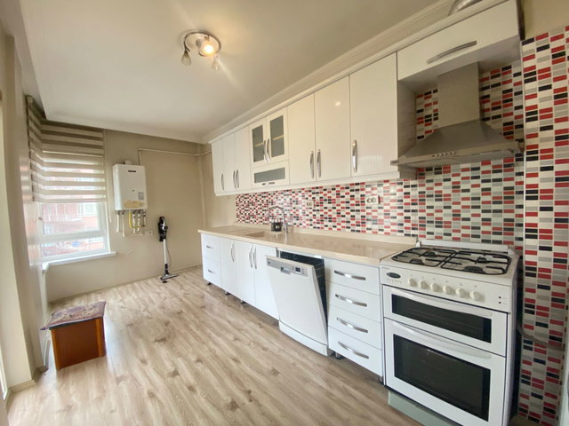 GÜVENEVLER KUZGUN REFİK BELENDİR DE 3 CEPHELİ KİRALIK 3+1 DAİRE