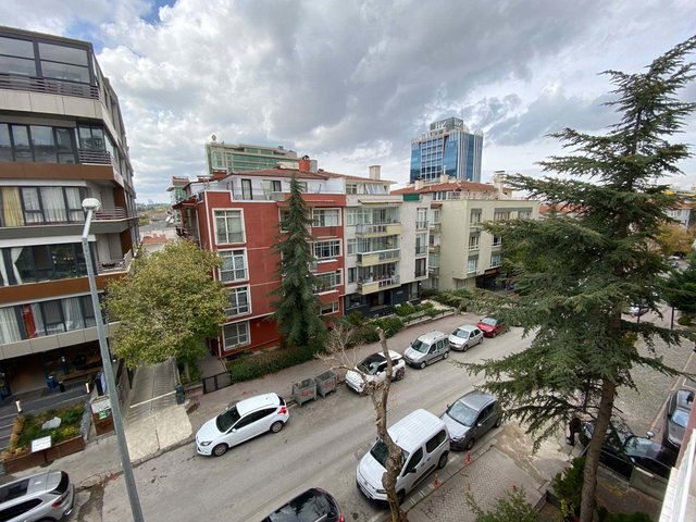 TUNALI|KAVAKLIDERE|BÜKLÜM SK.| İÇİ YAPILI |OTOPARKLI 3+1 KİRALIK