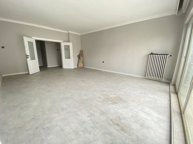 TUNALI|KAVAKLIDERE|BÜKLÜM SK.| İÇİ YAPILI |OTOPARKLI 3+1 KİRALIK