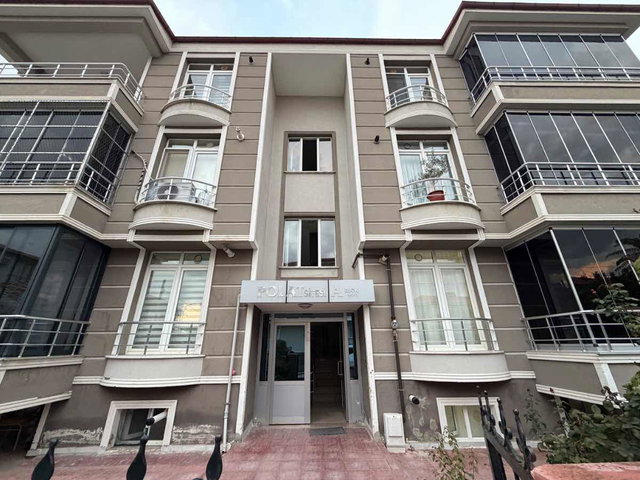 REMAX DEM'DEN DEMİRKENT MAH. ARA KAT ÖN CEPHE 3+1 DAİRE