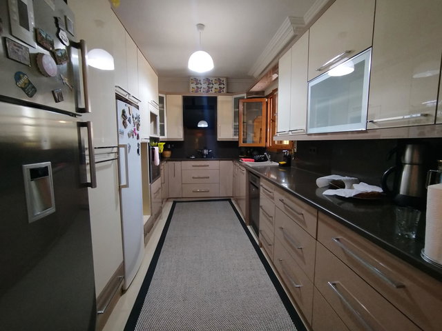ÖZDERE ORTA MAH, DENIZE SADECE 30 METRE MESAFEDE 240 M2 VILLA