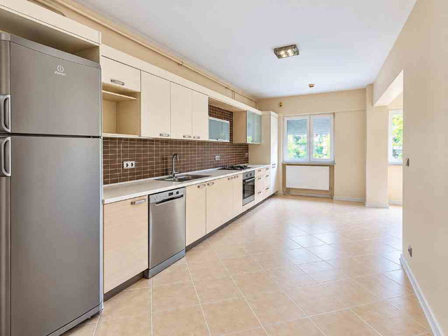 BEYLİKDÜZÜ BEYKENT PALMİYE EVLERİ’NDE SATILIK 3+1 DAİRE