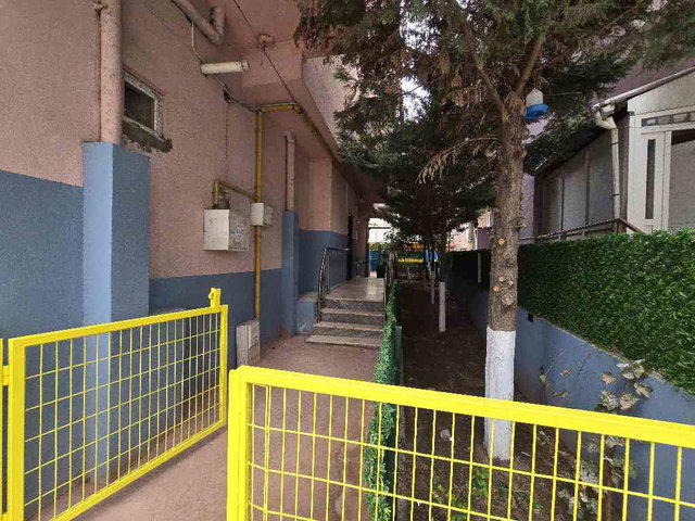 ÇERKEZKÖY’ÜN MERKEZİNDE KÖŞE BAŞI KONUMDA – ACİL SATILIK