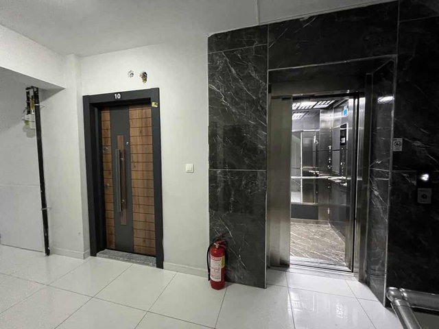 REMAX MAVİ’DEN KORUCUK’TA KİRALIK CAM BALKONLU KİRALIK GENİŞ 2+1