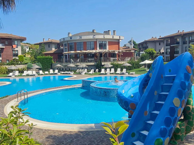 BEYKOZ RIVA KIDSTOWN SITESI GÜVENLIKLI HAVUZ MANZARALI 4+1 DUBLX