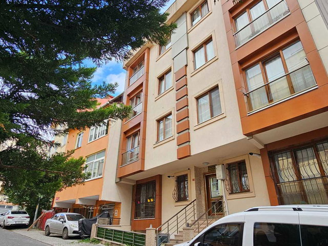ATAŞEHIR ESATPAŞA EMAAR AVM YAKINI KOMBILI FERAH ÖN CEPHE 2+1
