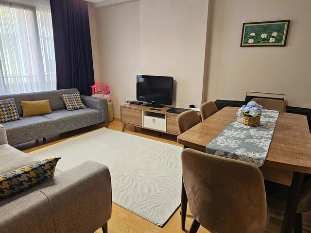 ATAŞEHIR ESATPAŞA EMAAR AVM YAKINI KOMBILI FERAH ÖN CEPHE 2+1