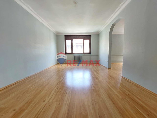 ATAŞEHİR SİNPAŞ KORU KONUTLARINDA 2,5+1 ARA KAT KİRALIK DAİRE