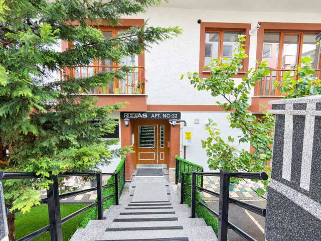 ÇEKMEKÖY MERKEZ MAHALLESİ SATILIK GENİŞ 2+1 DAİRE