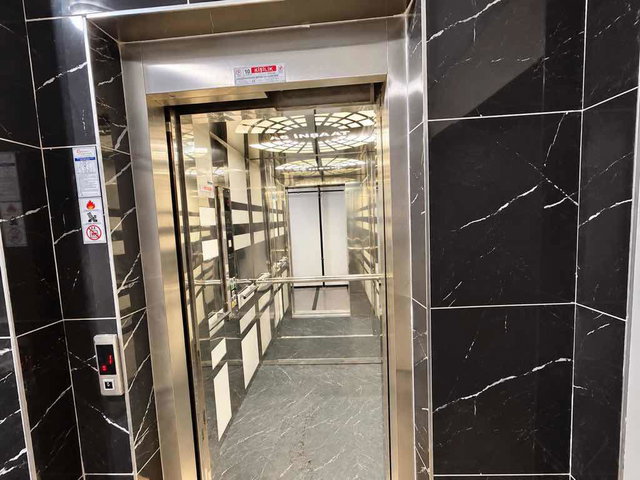 ÇEKMEKÖY MERKEZ MAHALLESİ SATILIK GENİŞ 2+1 DAİRE