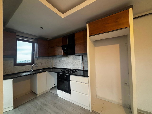 TRAMVAY ALTINDA KREDİYE VE KATILIM FİNANSLARI İÇİN SATIŞA UYGUN 1+1 DAİRE